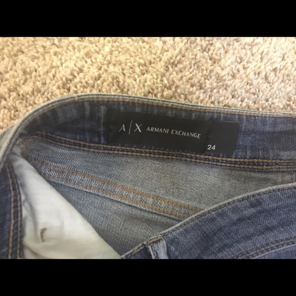 Armani Exchange Gradation Jean Shorts - Picture 7 of 9